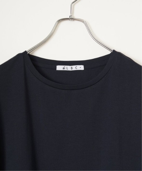 LBC(エルビーシー)の「【接触冷感】レイヤードレースプルオーバー(Tシャツ/カットソー・レディース・ホワイト/ネイビー/チェリーレッド/ブラック・M/L)」の7枚目の写真