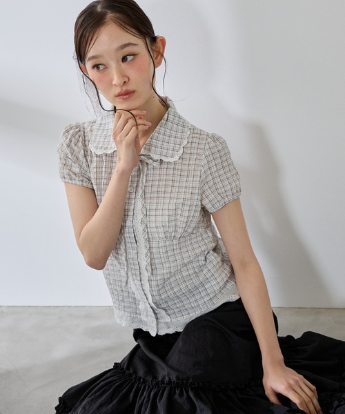 P.V.T(ピーブイティー)の「チェックレースブラウス(シャツ/ブラウス・レディース・ブルー/ホワイト/ネイビー・M)」の6枚目の写真