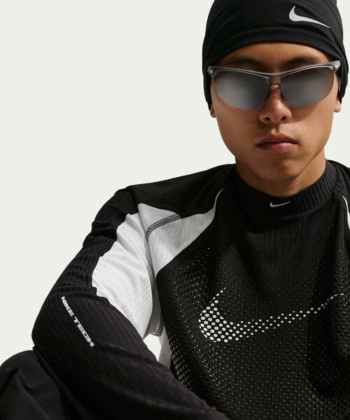 NIKE(ナイキ)の「ナイキ テック メンズ Dri-FIT ADV ジャージー / Nike Tech Men's Dri-FIT ADV Jersey IM5726-010 Black(ジャージ・メンズ・ブラック・M/XL/L/2XL/S)」の16枚目の写真