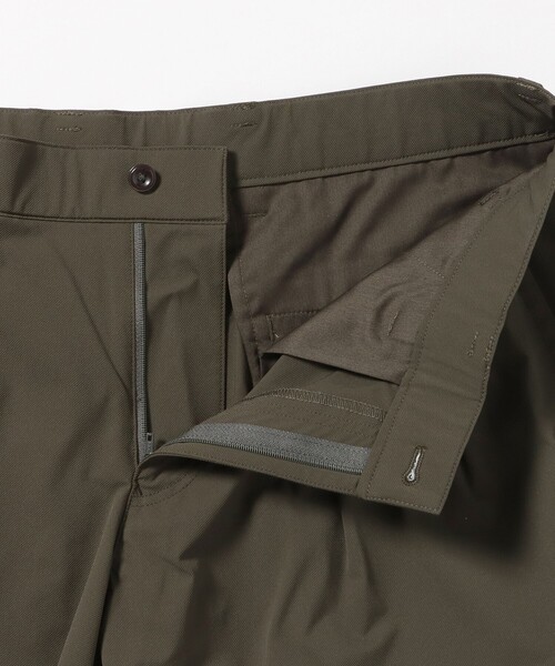 BEAMS GOLF(ビームスゴルフ)の「PURPLE LABEL / ストレッチツイル 2プリーツ パンツ(その他パンツ・メンズ・ネイビー/ベージュ/オリーブ・48/50/46/44/52)」の19枚目の写真