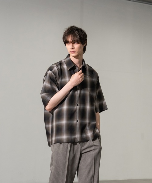 CITY TOKYO(シティトウキョウ)の「【CITY TOKYO/シティートーキョー】ソフトドレープオンブレチェックS/Sシャツ(シャツ/ブラウス・メンズ・ホワイト/ブラック/ライトブルー・2/1)」の9枚目の写真