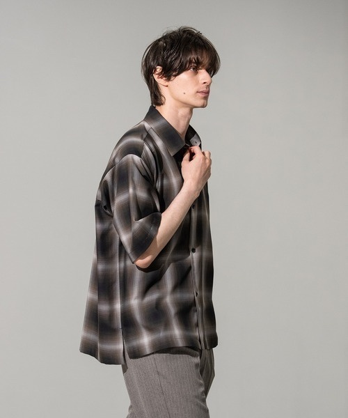 CITY TOKYO(シティトウキョウ)の「【CITY TOKYO/シティートーキョー】ソフトドレープオンブレチェックS/Sシャツ(シャツ/ブラウス・メンズ・ホワイト/ブラック/ライトブルー・2/1)」の8枚目の写真
