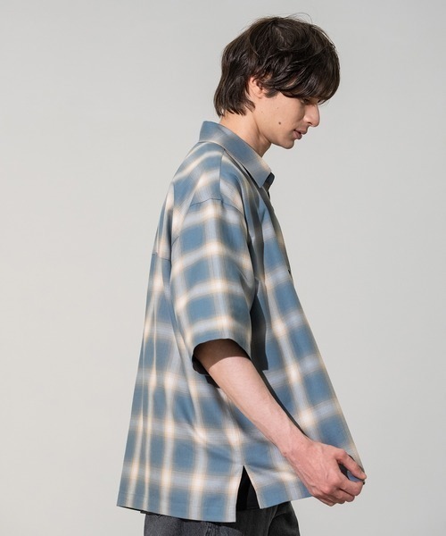 CITY TOKYO(シティトウキョウ)の「【CITY TOKYO/シティートーキョー】ソフトドレープオンブレチェックS/Sシャツ(シャツ/ブラウス・メンズ・ホワイト/ブラック/ライトブルー・2/1)」の5枚目の写真