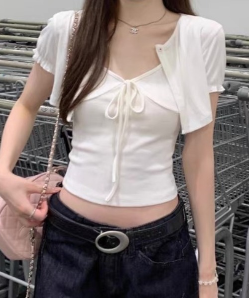 ViViDAY（ビビデー）の「【2点セット】フロントリボンキャミソール＋ボリューム半袖カーディガン（Tシャツ/カットソー・レディース・ホワイト・M）」の10枚目の写真