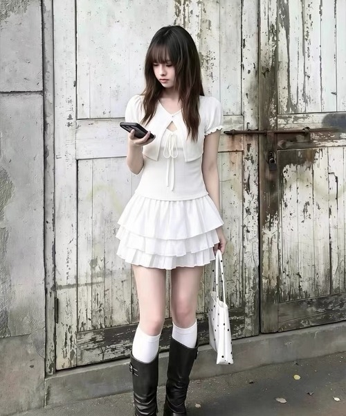 ViViDAY（ビビデー）の「【2点セット】フロントリボンキャミソール＋ボリューム半袖カーディガン（Tシャツ/カットソー・レディース・ホワイト・M）」の6枚目の写真