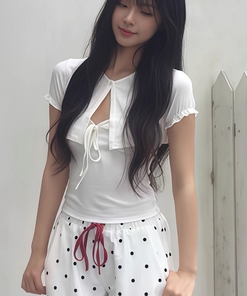 ViViDAY（ビビデー）の「【2点セット】フロントリボンキャミソール＋ボリューム半袖カーディガン（Tシャツ/カットソー・レディース・ホワイト・M）」の17枚目の写真