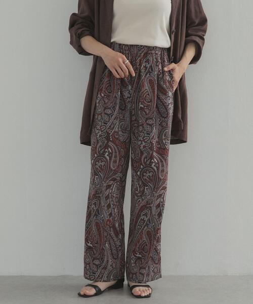 URBAN RESEARCH DOORS(アーバンリサーチドアーズ)の「ダークペイズリープリントイージーパンツ(その他パンツ・レディース・ブラウン系その他/レッド系その他・FREE)」の6枚目の写真