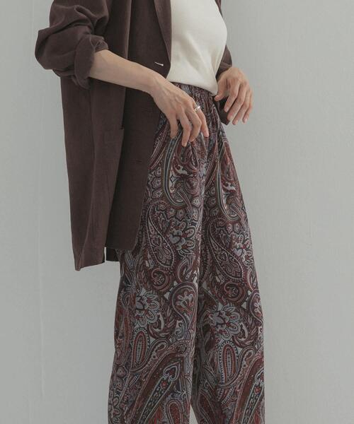 URBAN RESEARCH DOORS(アーバンリサーチドアーズ)の「ダークペイズリープリントイージーパンツ(その他パンツ・レディース・ブラウン系その他/レッド系その他・FREE)」の9枚目の写真
