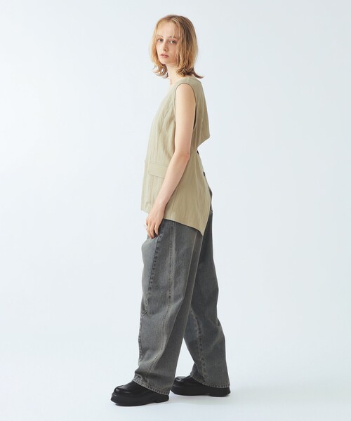 Ray BEAMS(レイビームス)の「バック オープン ジレ(ベスト・レディース・ブラック/ベージュ・ONE SIZE)」の8枚目の写真