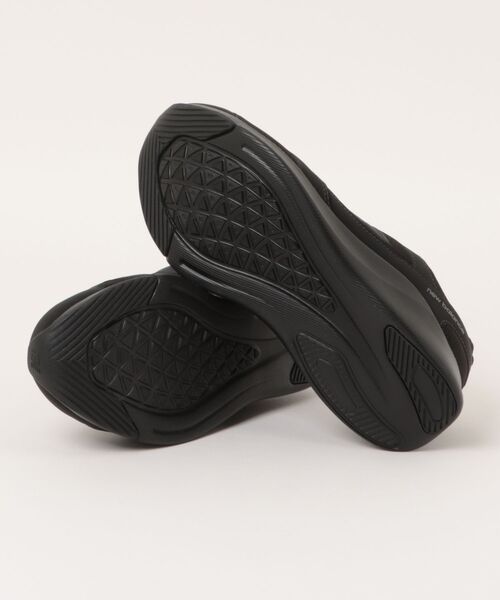 NEW BALANCE(ニューバランス)の「new balance ニューバランス DYNASOFT NB SAMPHER MEN V1【超軽量/幅広4E】メンズスニーカー ゴムひも(ダイナソフトエヌビーサンファー) MSMP9EW ブラック(スニーカー・メンズ・ブラック×ブラック・26.5cm/26.0cm/25.5cm/25.0cm/29.0cm/27.0cm)」の3枚目の写真