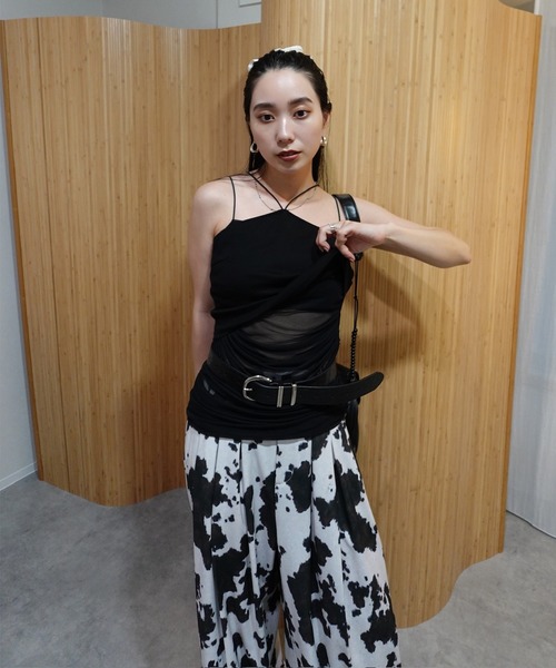 Ameri(アメリ)の「HALTER CAMISOLE LAYERED TOPS(キャミソール・レディース・ライトブルー/ブラック/グレー・SMALL/MEDIUM)」の8枚目の写真