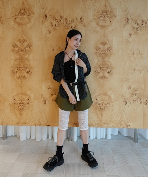 Ameri(アメリ)の「HALTER CAMISOLE LAYERED TOPS(キャミソール・レディース・ライトブルー/ブラック/グレー・SMALL/MEDIUM)」の12枚目の写真
