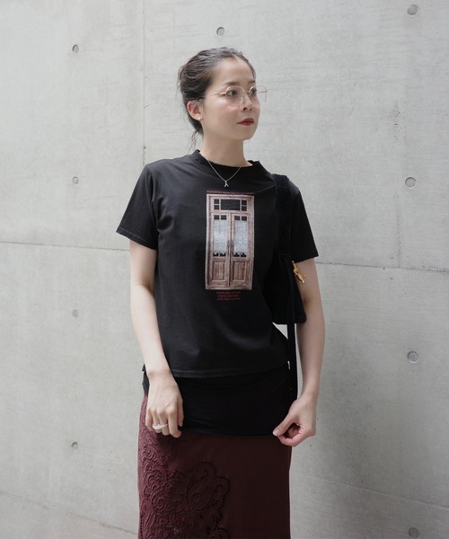Ameri(アメリ)の「HALTER CAMISOLE LAYERED TOPS(キャミソール・レディース・ライトブルー/ブラック/グレー・SMALL/MEDIUM)」の13枚目の写真
