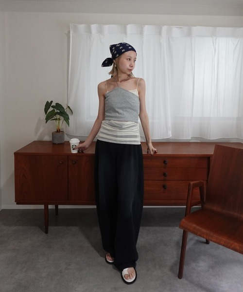 Ameri(アメリ)の「HALTER CAMISOLE LAYERED TOPS(キャミソール・レディース・ライトブルー/ブラック/グレー・SMALL/MEDIUM)」の18枚目の写真