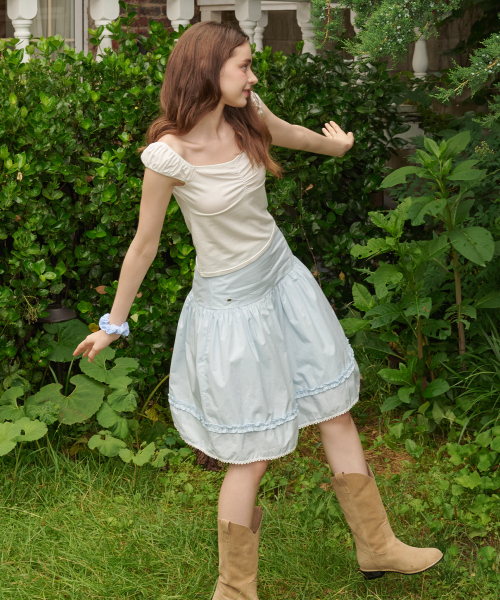 LOTSYOU(ロッツユー)の「Ella Shrring T-shirt White(Tシャツ/カットソー・レディース・その他・MEDIUM/SMALL)」の7枚目の写真