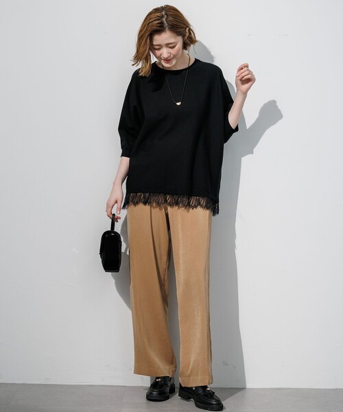 23区(ニジュウサンク)の「スエーディーサテン ワイドパンツ(その他パンツ・レディース・ダークブラウン系/黄土色系/ベージュ系・36/38/40)」の16枚目の写真