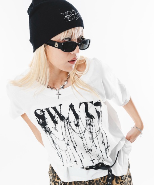 SHORT ROUND(ショートラウンド)の「SHORT ROUND/UネックグラフィックT(Tシャツ/カットソー・メンズ・ブラック系その他/ホワイト・LARGE/MEDIUM)」の21枚目の写真