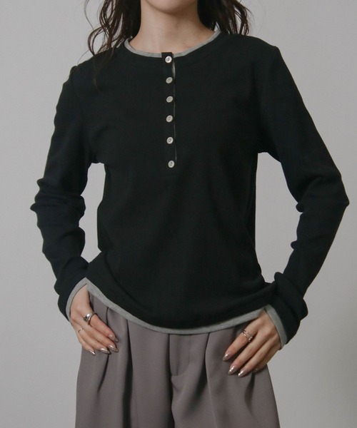 NYLAUS(ナイラス)の「【SG】バイカラー ヘンリーネック ロンT 長袖 Tシャツ レイヤード風(Tシャツ/カットソー・レディース・ブラック/グレイッシュベージュ・M)」の3枚目の写真