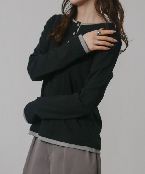 NYLAUS(ナイラス)の「【SG】バイカラー ヘンリーネック ロンT 長袖 Tシャツ レイヤード風(Tシャツ/カットソー・レディース・ブラック/グレイッシュベージュ・M)」の6枚目の写真