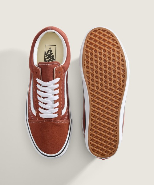VANS(バンズ)の「オールドスクール / Old Skool COLOR THEORY Rust Br VN000D7ZFSB1(スニーカー・メンズ・ブラウン・11/6/10/9/8.5/9.5/10.5/7.5/5.5)」の3枚目の写真