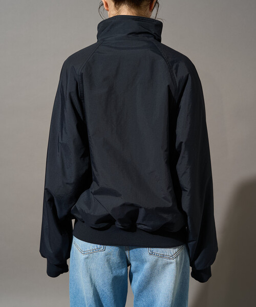 Columbia(コロンビア)の「限定展開 Columbia × FREAK'S STORE/コロンビア 別注W Imperial Park Jacket/ウィメンズ インペリアル パーク ジャケット(その他アウター・レディース・ベージュ/ブラック/チャコール・フリ-)」の13枚目の写真