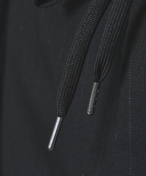 5351 POUR LES HOMMES(ゴーサンゴーイチプールオム)の「【セットアップ対応】ルレックス ストライプ テーパードスラックス(スラックス・メンズ・グレー/ブラック・44/46/48/50)」の11枚目の写真