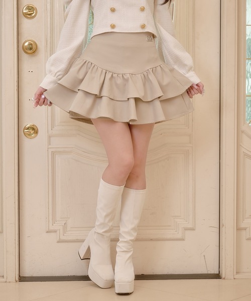 Pal elfy(パルエルフィー)の「ロゴプレートティアードスカパン(スカート・レディース・オフホワイト/ベージュ/ブラック・フリー)」の16枚目の写真