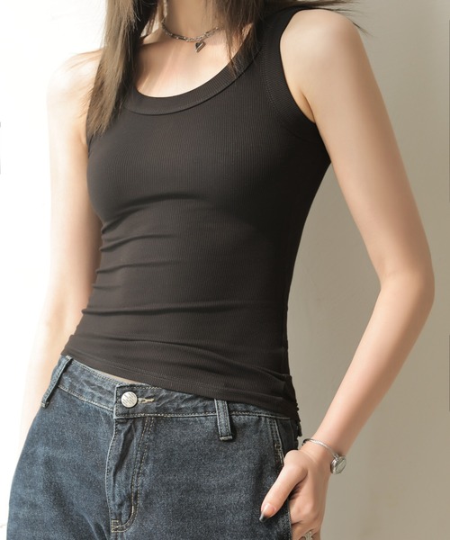 JOCOSA(ジョコサ)の「シンプル リブニット タンクトップ(タンクトップ・レディース・キャメル/カーキ/ホワイト/ブラック/ダークグレー/グレー・M/L/XL)」の18枚目の写真