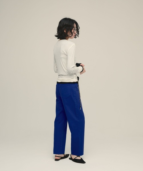 eL(エル)の「【eL 】Royal Crop Denim Pants/1064323(デニムパンツ・レディース・ブラック/ブルー・SMALL/MEDIUM)」の5枚目の写真