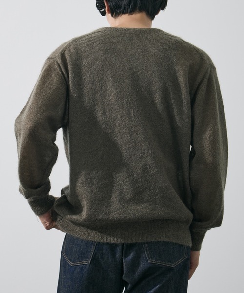 YLEVE(イレーヴ)の「【YLEVE/イレーヴ】SUPER KID MOHAIR HENRY NECK KNIT(ニット/セーター・メンズ・カーキ/ダークグレー・5/4)」の16枚目の写真