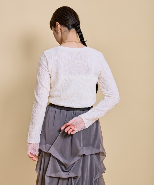 LHELBIE(レルビエ)の「ウェーブシアートップス(Tシャツ/カットソー・レディース・ブルー/アイボリー/ブラック・M)」の9枚目の写真