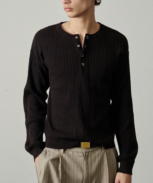 Adoon plain（アドーンプレーン）の「Snap Button Rib Henry Neck Knit / スナップボタンリブヘンリーネックニット（ニット/セーター・メンズ・アイボリー/チャコールグレー/ブラウン/ライトグレー/ブラック/ボルドー/ブルー/オリーブ・LARGE/SMALL/MEDIUM）」の5枚目の写真