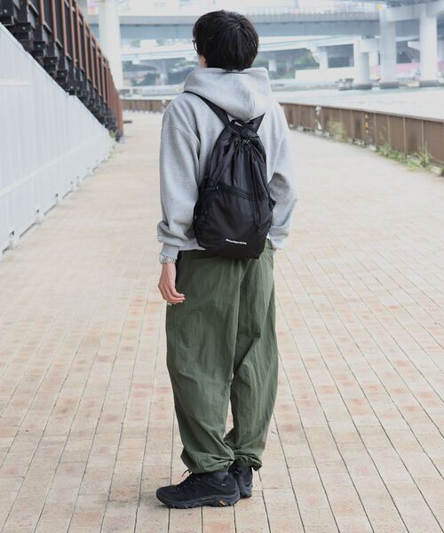 FFEIN(フェイン)の「お気に入り数2万人突破【FFEIN(フェイン)】センター3D刺繍立体フードZIPパーカー / パーカー 裏起毛 ヘビーウエイト ジップ フーディ ダブルジップ(パーカー・メンズ・グレー/ブラウン/ブラック/ネイビー/アッシュグレー/バーガンディー・SMALL/MEDIUM/LARGE)」の17枚目の写真
