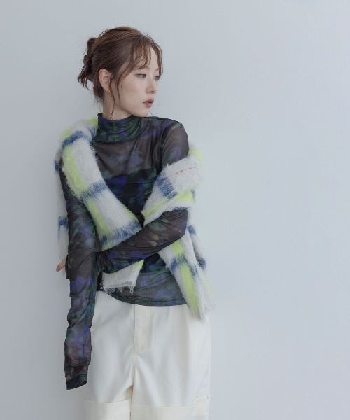 W:Huku(フーク)の「【ストレッチ メッシュ】ハイネック プリント トップス / Stretch Mesh High-Neck Printed Top(Tシャツ/カットソー・レディース・ブラウン/ブラック・FREE)」の14枚目の写真