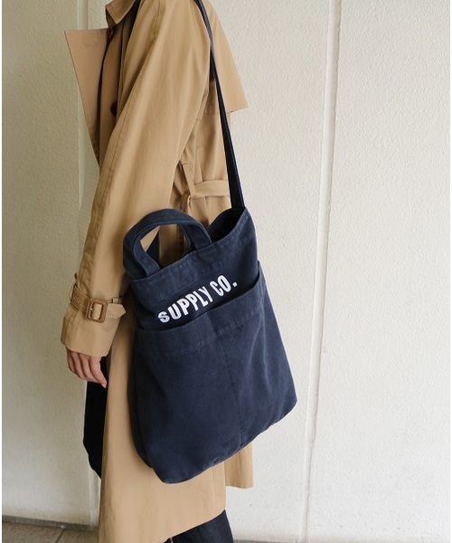 TODAYFUL（トゥデイフル）の「LOGOショルダーバッグ（ショルダーバッグ・レディース・オフホワイト/ネイビー/カーキ・FREE）」の7枚目の写真