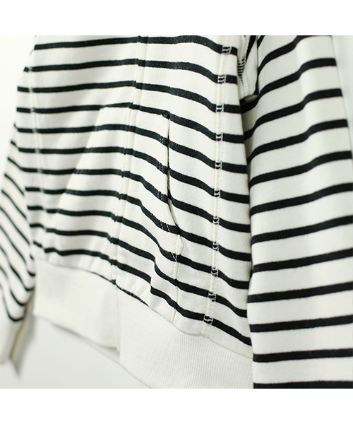 BRANSHES（ブランシェス）の「シンプルミニ裏毛長袖パーカー（パーカー・キッズ・ブラック/杢グレー・90cm/120cm/130cm/100cm/150cm/80ｃｍ/140cm/110cm）」の5枚目の写真