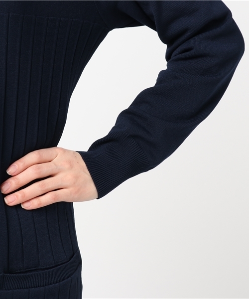 UNITED TOKYO（ユナイテッドトウキョウ）の「プリーツリブニットロングカーデ（カーディガン/ボレロ・レディース・レッド/サックスブルー/ネイビー・1）」の8枚目の写真