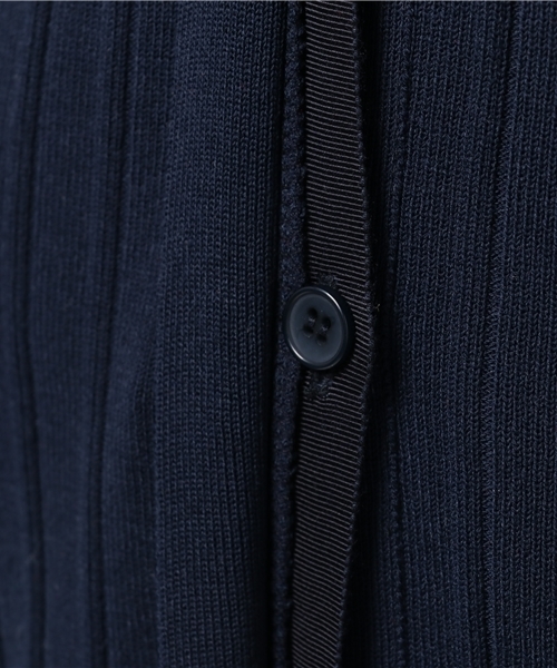 UNITED TOKYO（ユナイテッドトウキョウ）の「プリーツリブニットロングカーデ（カーディガン/ボレロ・レディース・レッド/サックスブルー/ネイビー・1）」の12枚目の写真