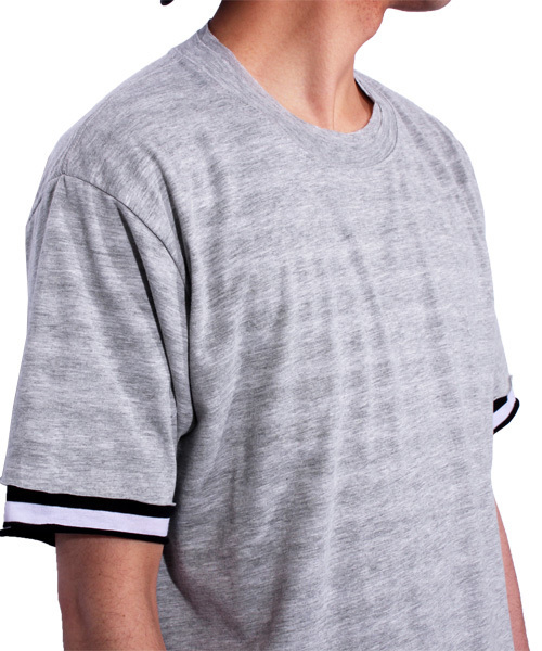 8(eight)(エイト)の「ロング丈 半袖 Tシャツ ボーダー タンクトップ付き(タンクトップ・メンズ・グレー/ブラック/ホワイト・MEDIUM/LARGE)」の19枚目の写真