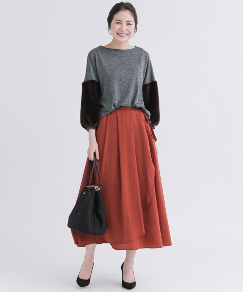 URBAN RESEARCH Sonny Label（アーバンリサーチサニーレーベル）の「袖ファー切替カットソー（Tシャツ/カットソー・レディース・ブラウン/グレー/ブラック・FREE）」の19枚目の写真