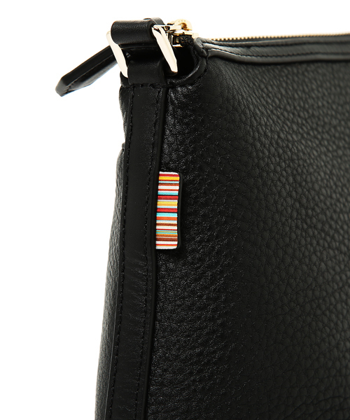 Paul Smith（ポールスミス）の「CITY TRAVEL LEATHER SHOULDER BAG
