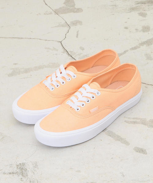 VANS（バンズ）の「【国内exclusive】 ＜VANS(バンズ）＞∴ AUTHENTIC LITE/オーセンティック（スニーカー・レディース・イエロー/シャーベット・6h/5/5h/6/4h）」の3枚目の写真