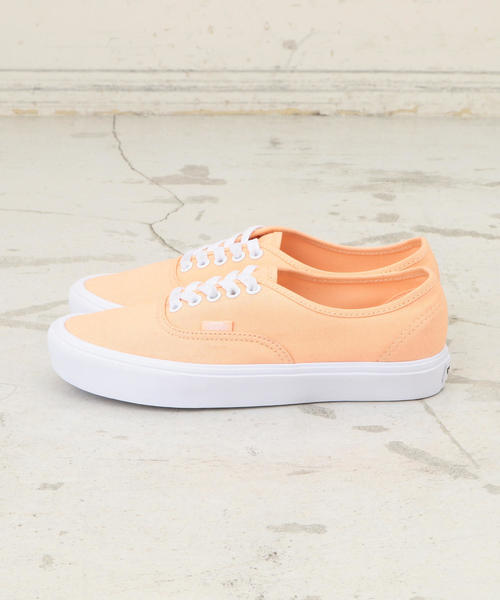 VANS（バンズ）の「【国内exclusive】 ＜VANS(バンズ）＞∴ AUTHENTIC LITE/オーセンティック（スニーカー・レディース・イエロー/シャーベット・6h/5/5h/6/4h）」の4枚目の写真