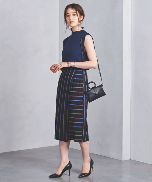 UNITED ARROWS（ユナイテッドアローズ）の「UBCB R/N パネルストライプ ラップスカート ◆（スカート・レディース・ブラック/ワインレッド・34/40/36/38）」の2枚目の写真