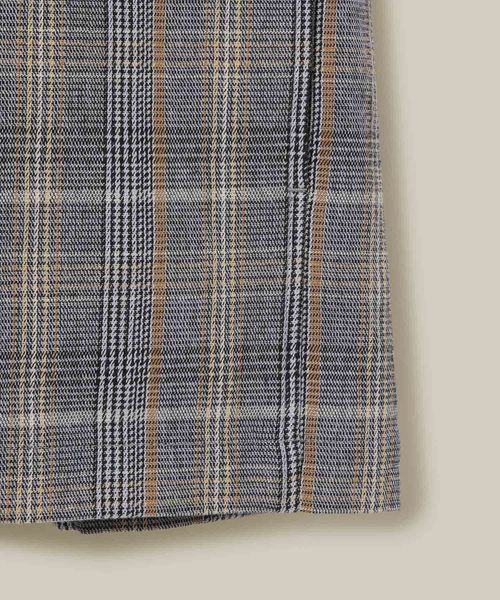 ADAM ET ROPE'（アダムエロペ）の「DEVEAUX チェック長袖シャツブルゾン（シャツ/ブラウス・メンズ・ベージュ/グレー・M/L）」の7枚目の写真