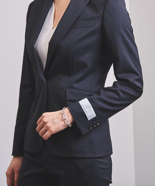 UNITED ARROWS（ユナイテッドアローズ）の「UPCB CERRUTI ピンストライプ 1ボタン ジャケット◆（テーラードジャケット・レディース・ネイビー/ライトグレー・34/36/38/40）」の12枚目の写真