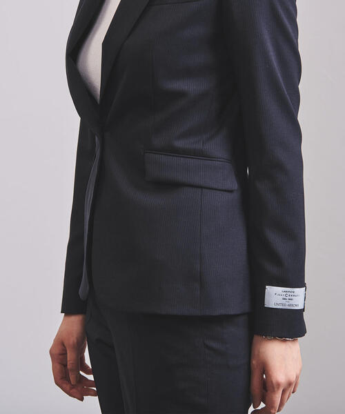 UNITED ARROWS（ユナイテッドアローズ）の「UPCB CERRUTI ピンストライプ 1ボタン ジャケット◆（テーラードジャケット・レディース・ネイビー/ライトグレー・34/36/38/40）」の11枚目の写真