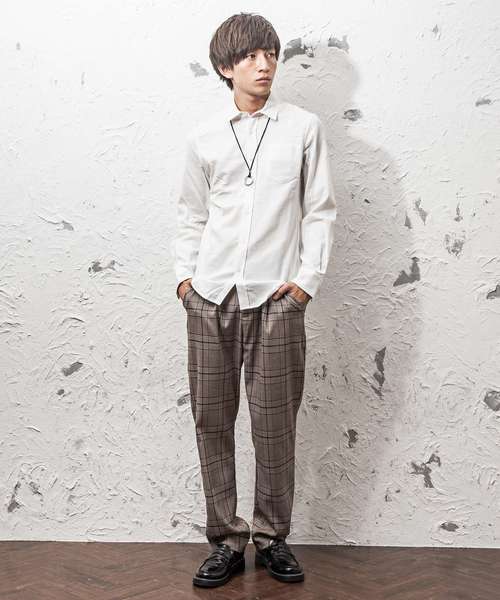 MinoriTY（マイノリティ）の「レギュラーカラービエラチェックシャツ（シャツ/ブラウス・メンズ・ホワイト/ネイビー/ブラック系その他/ベージュ系その他/ブルー系その他/レッド系その他/ワイン/ブルー系その他2/レッド系その他2/チェック・S/M/L/XL）」の17枚目の写真