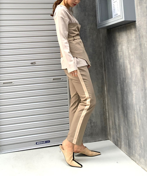 CIEL'AIR（シエルエアー）の「【CIEL'AIR/シエルエア】ウエストベロアベルトビスチェ（キャミソール・レディース・ベージュ/グレー・FREE）」の10枚目の写真