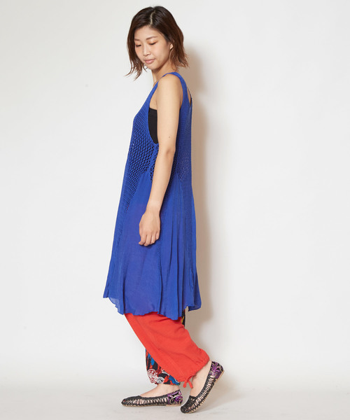 チャイハネ(チャイハネ)の「【チャイハネ】メッシュノースリーブワンピース(チュニック・レディース・ブラック/レッド/ブルー/グリーン・FREE)」の16枚目の写真